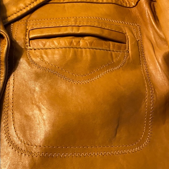 Robert Lewis Lambskin coat - Picture 7 of 8